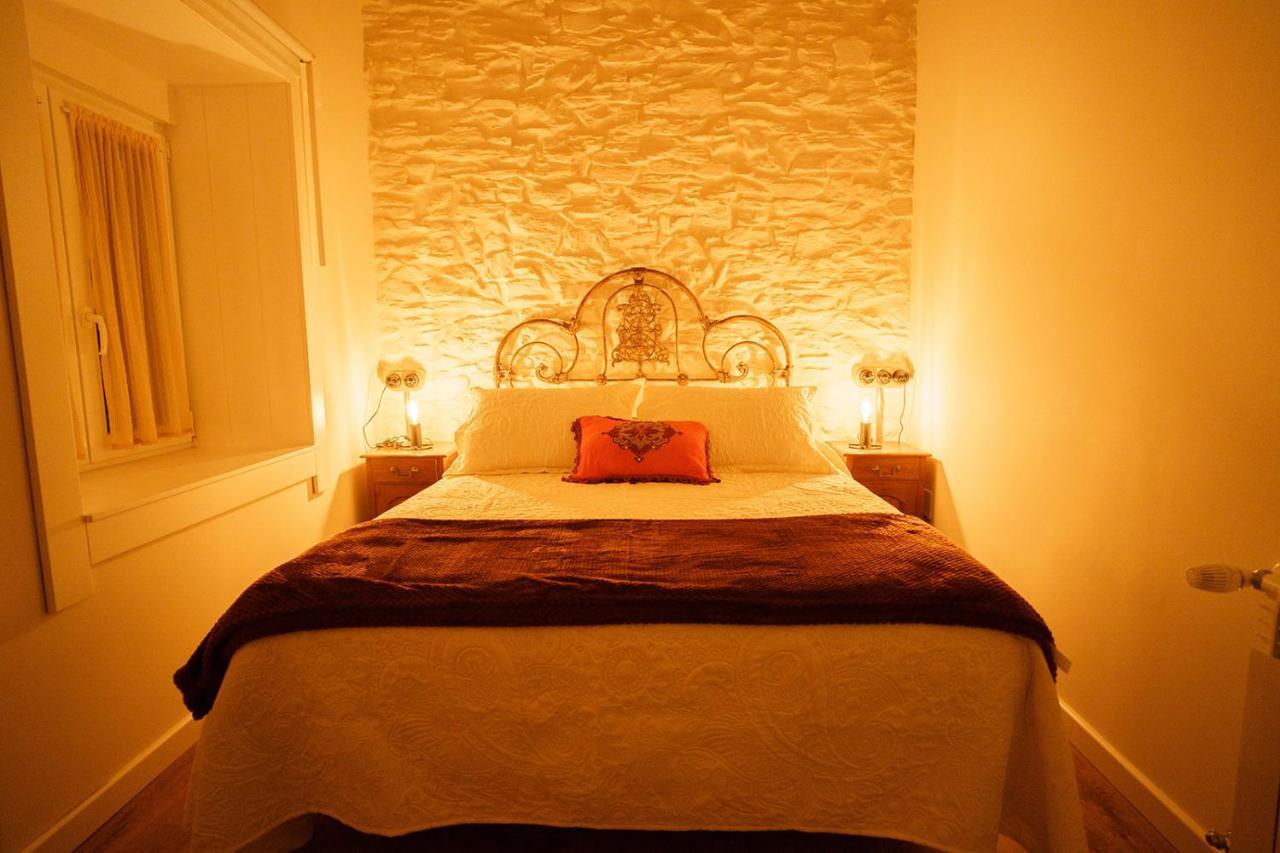 Apartamentos Minas De Silvarosa ビベイロ エクステリア 写真
